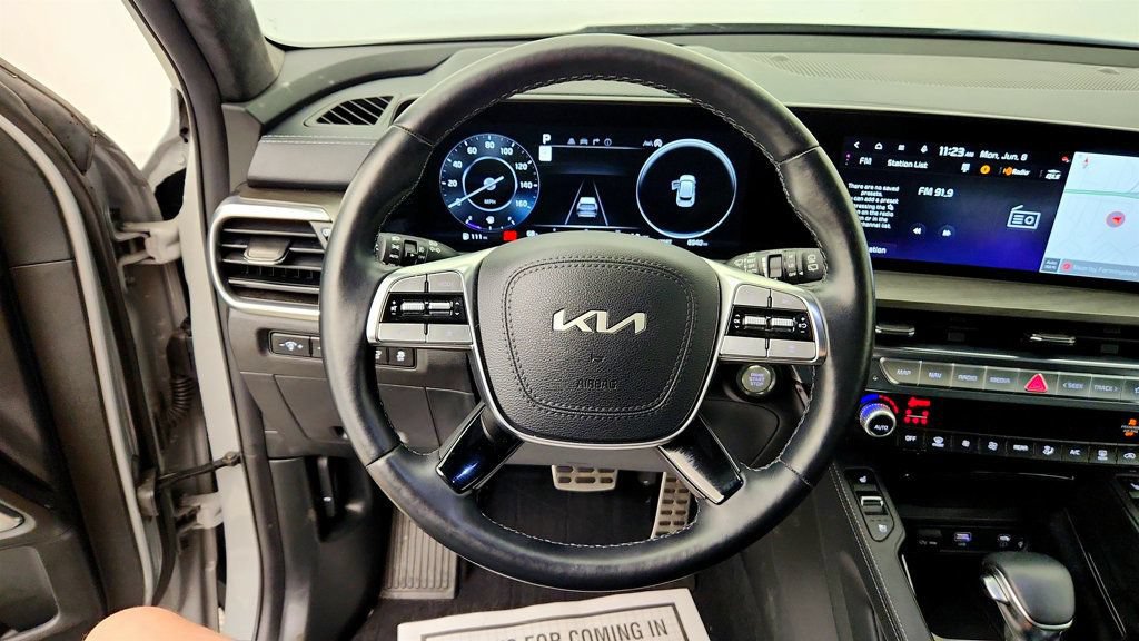 Used 2024 Kia Telluride SX Prestige X-Pro AWD/4WD image 14