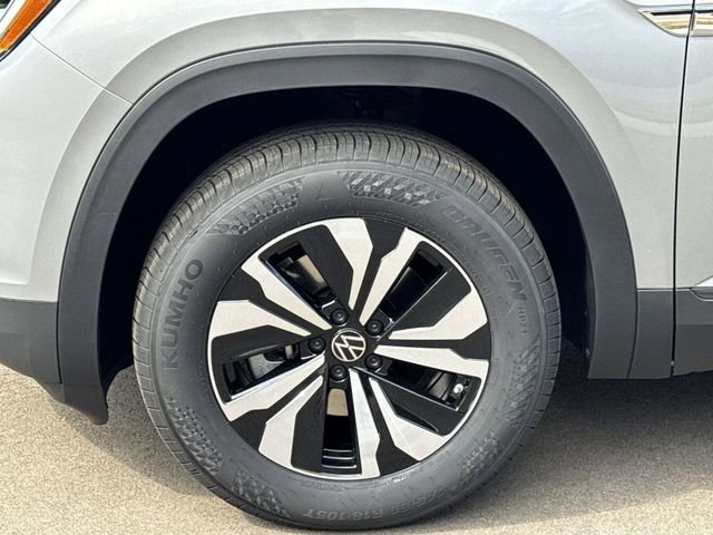 New 2026 Volkswagen Atlas Cross Sport SE FWD image 21