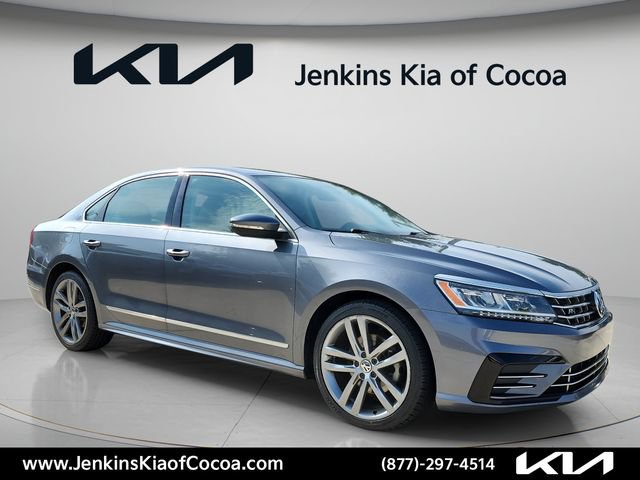 Used 2016 Volkswagen Passat 1.8T R-Line w/ R-Line Lighting Package
