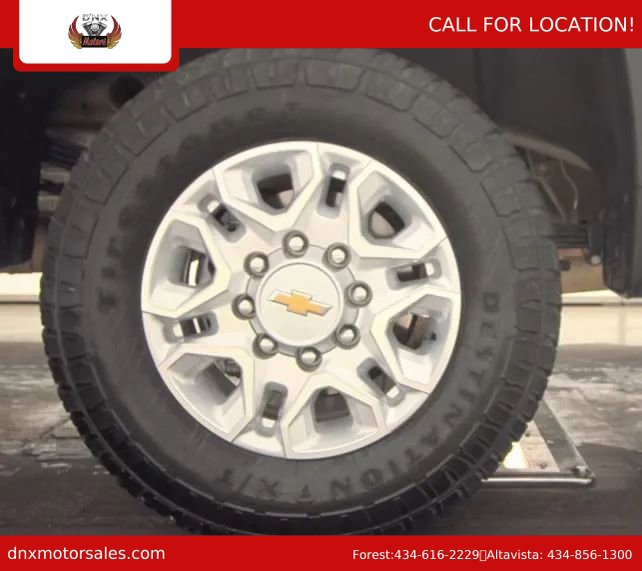 Used 2023 Chevrolet Silverado 2500 LT w/ Convenience Package AWD/4WD image 9