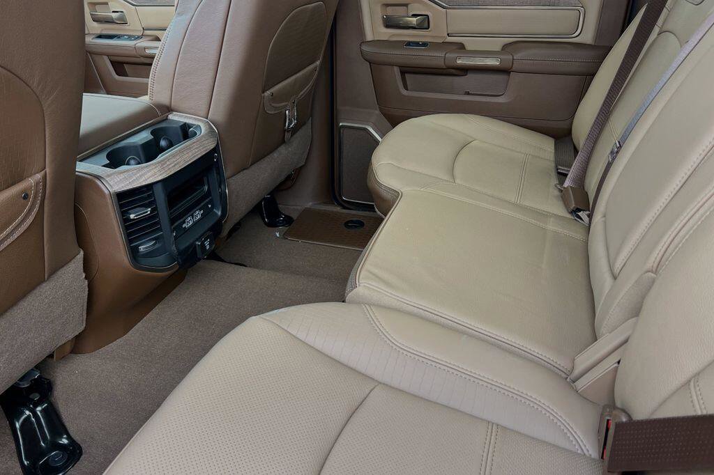 New 2024 RAM 2500 Limited w/ Safety Group image 9