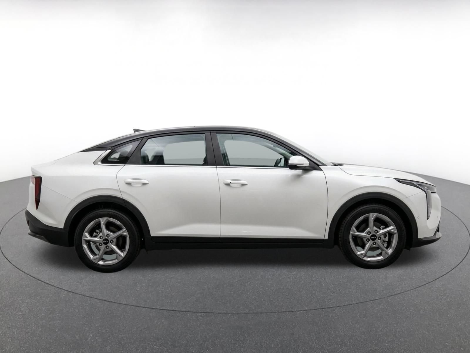 Used 2026 Kia K4 FWD image 9