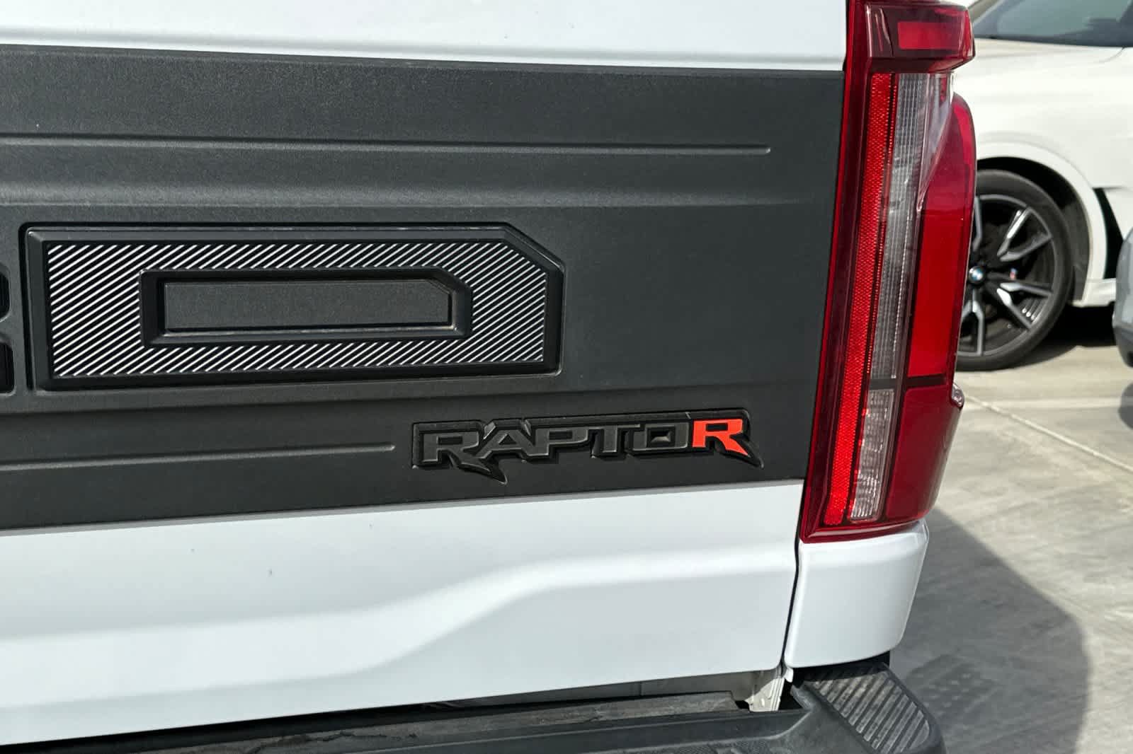 Used 2025 Ford F150 Raptor w/ Equipment Group 803A Raptor R AWD/4WD image 13