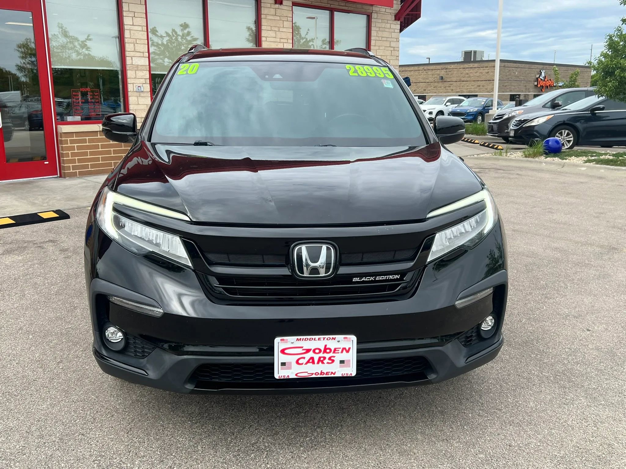 Used 2020 Honda Pilot Black Edition image 2