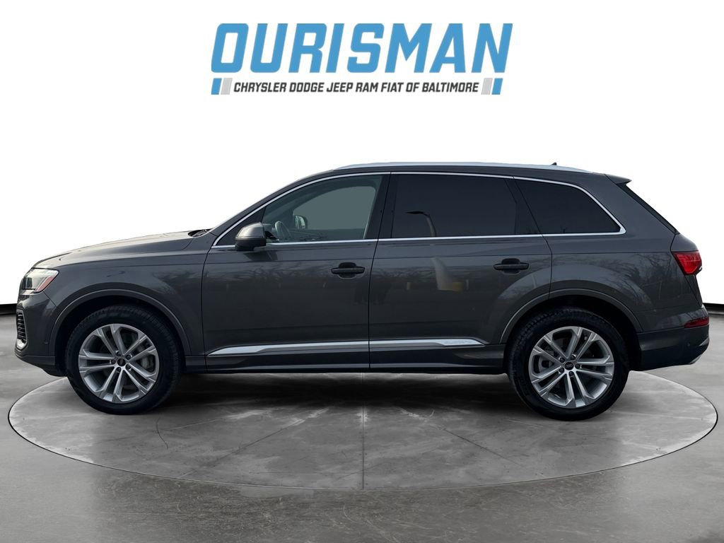 Used 2025 Audi Q7 3.0T Premium Plus image 3