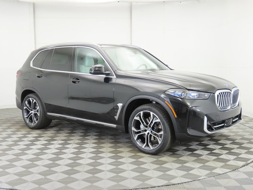 New 2026 BMW X5 sDrive40i w/ Premium Package image 3