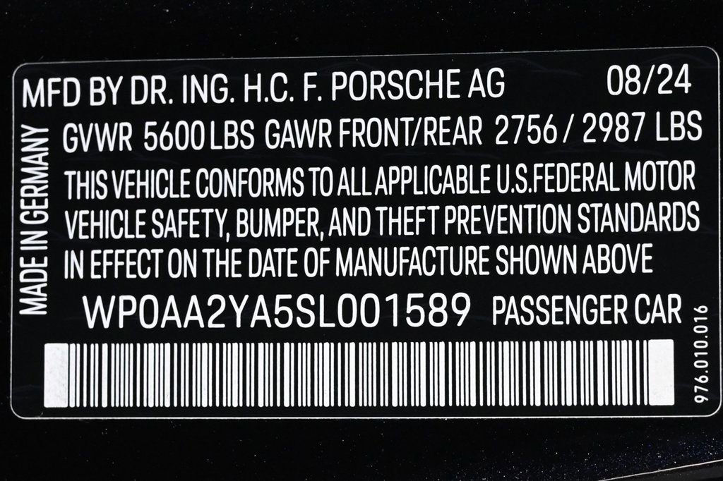 Certified 2025 Porsche Panamera 4 image 28