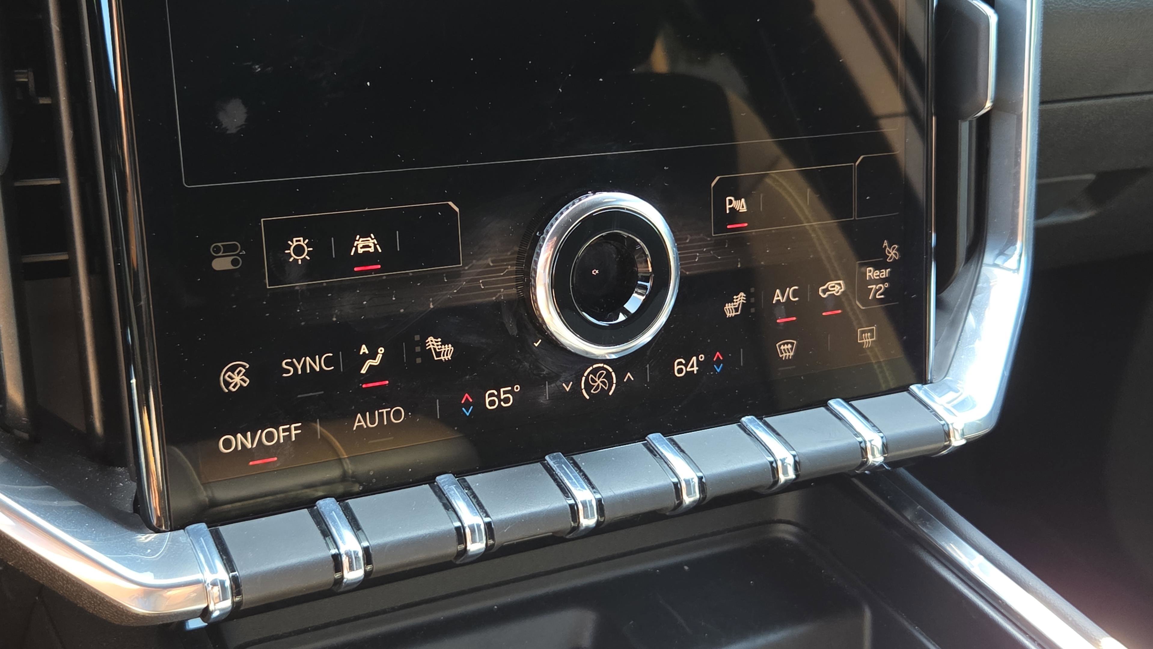 Used 2025 GMC Acadia Elevation image 23