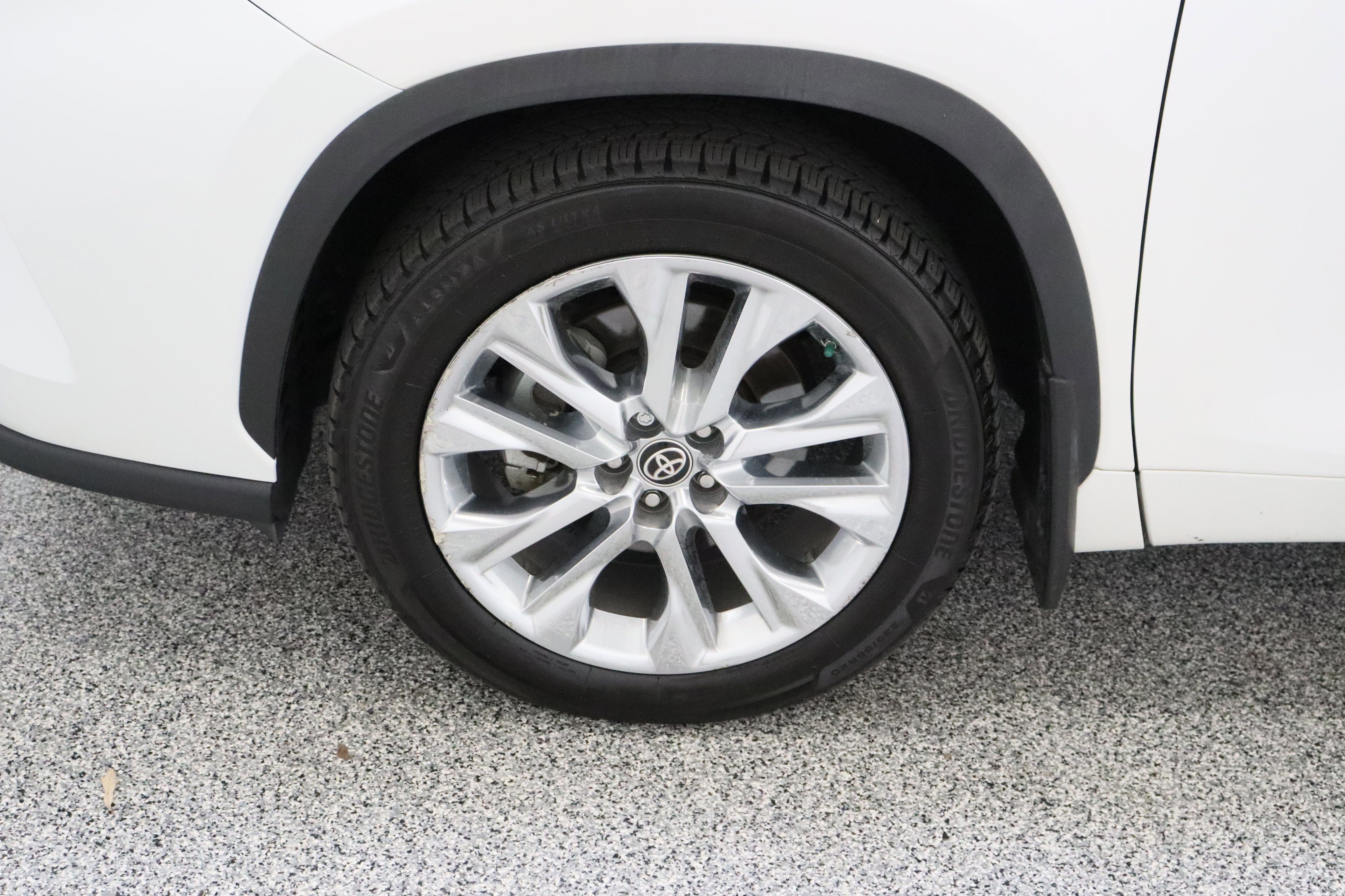 Certified 2020 Toyota Highlander Limited image 11