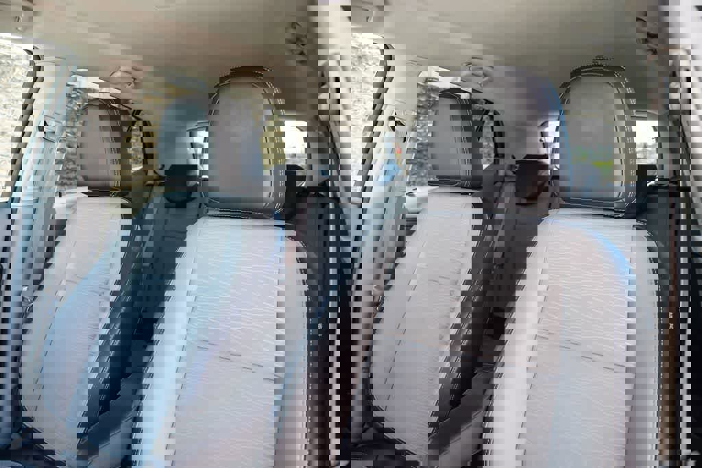 Used 2016 Buick Encore FWD image 17