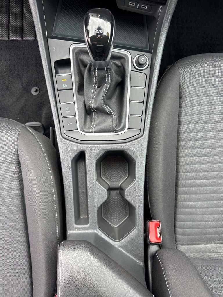 Used 2025 Volkswagen Jetta S image 29