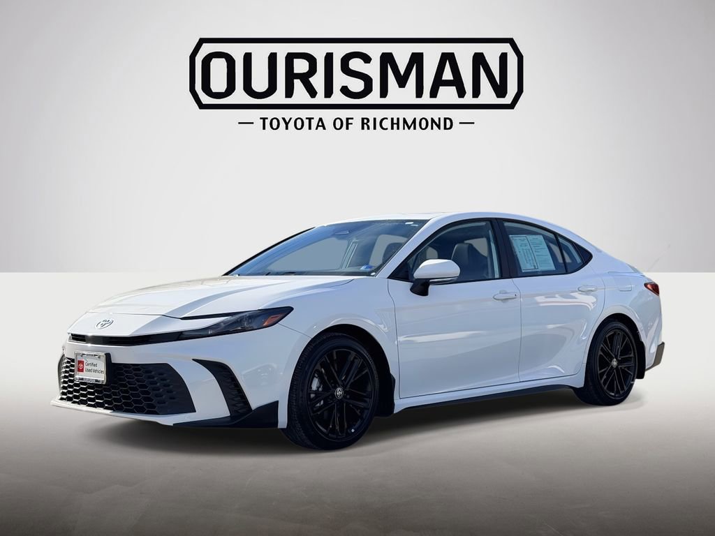 Used 2025 Toyota Camry SE image 24