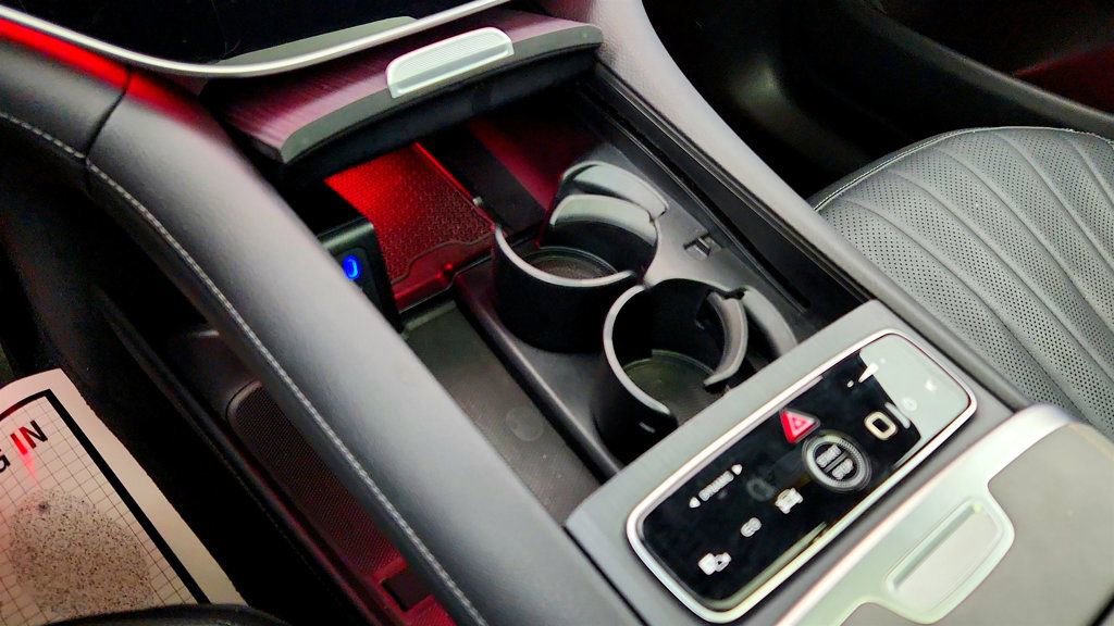 Used 2023 Mercedes-Benz EQS 580 4MATIC SUV image 16