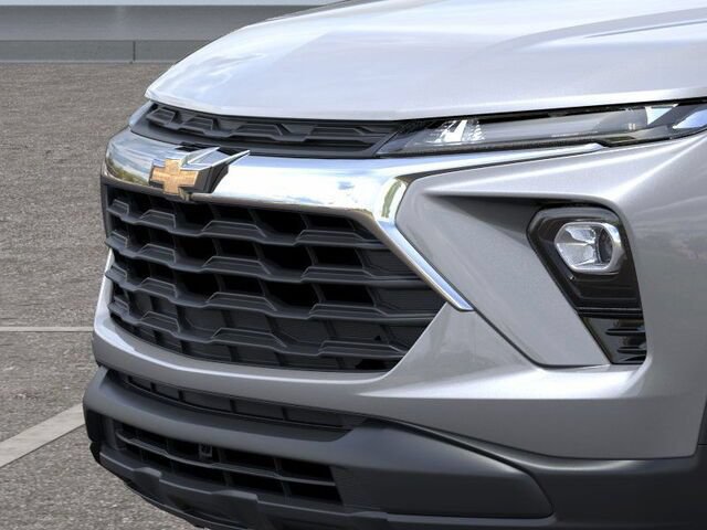 Used 2025 Chevrolet TrailBlazer LS w/ LS Convenience Package AWD/4WD image 13