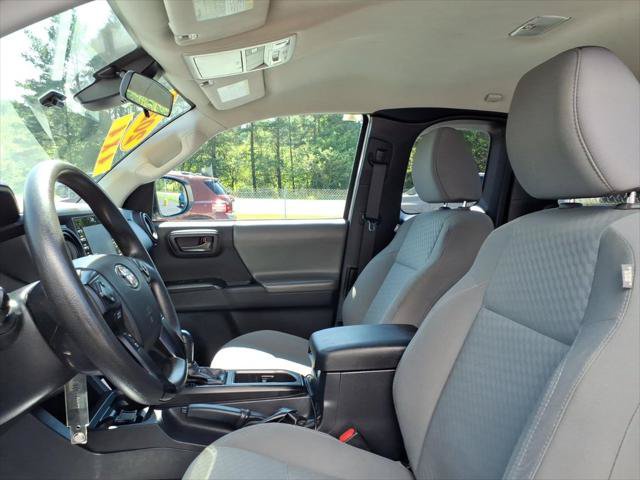 Used 2022 Toyota Tacoma SR AWD/4WD image 10