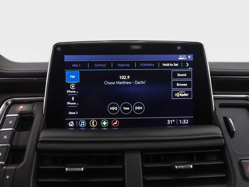 Used 2021 Chevrolet Tahoe Z71 w/ Z71 Off-Road Package image 16