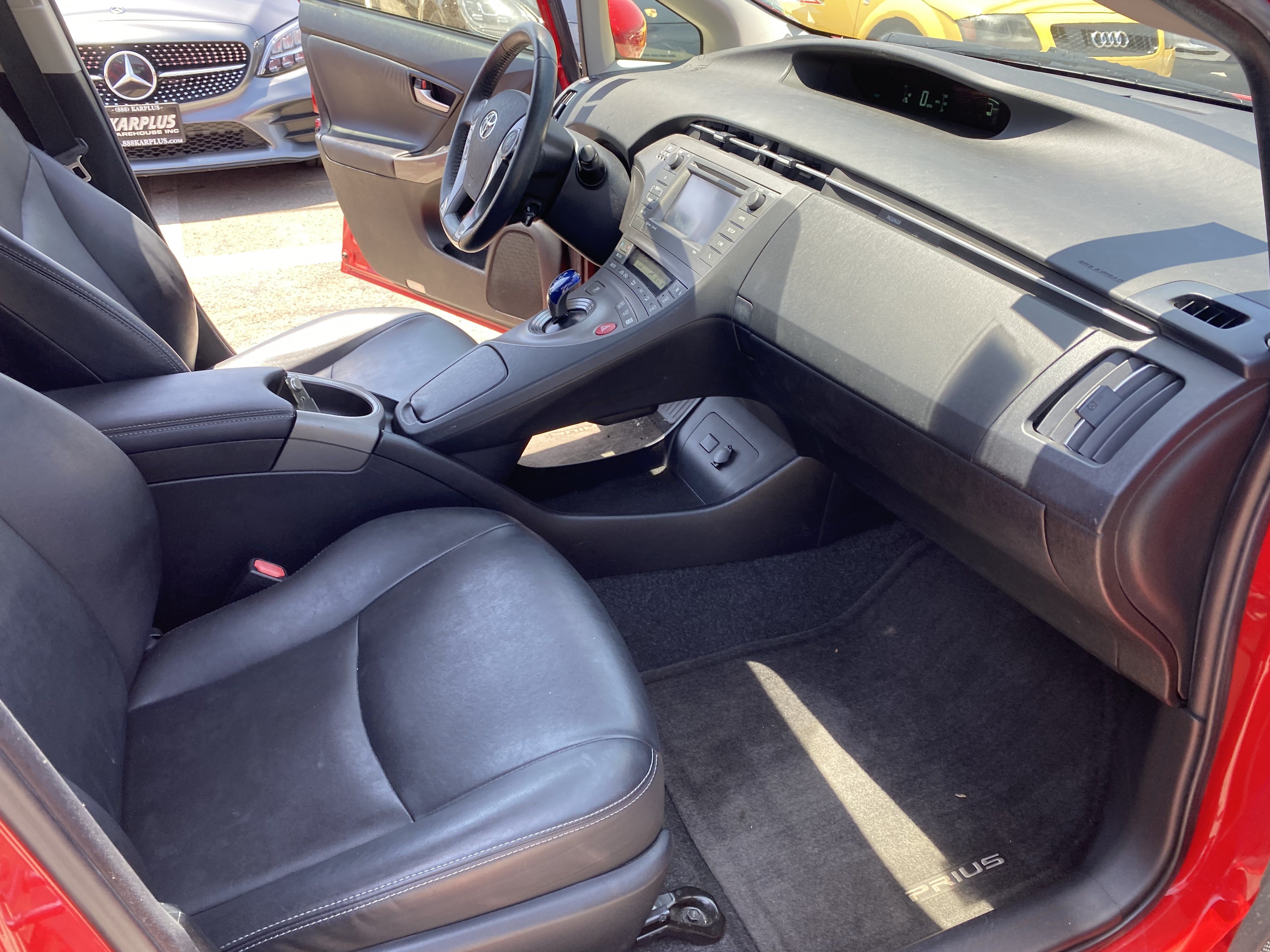 Used 2015 Toyota Prius Persona Series FWD image 17