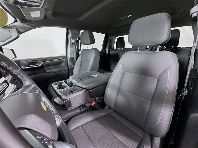 Used 2025 Chevrolet Silverado 1500 LT image 11