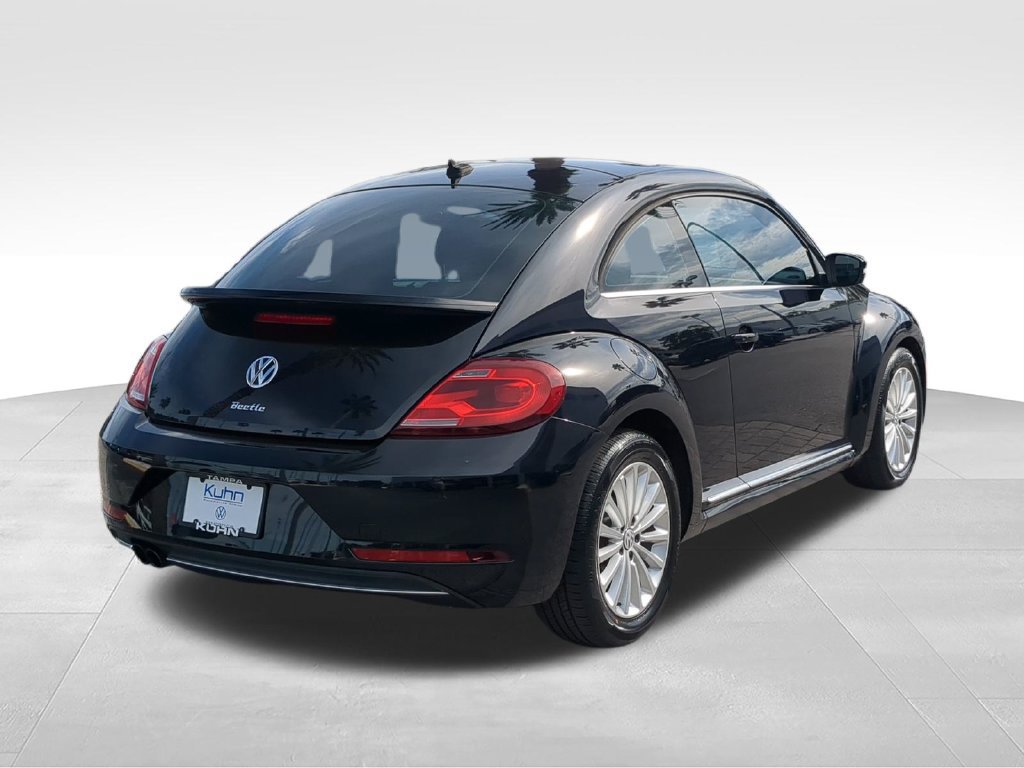 Used 2019 Volkswagen Beetle 2.0T SE FWD image 3