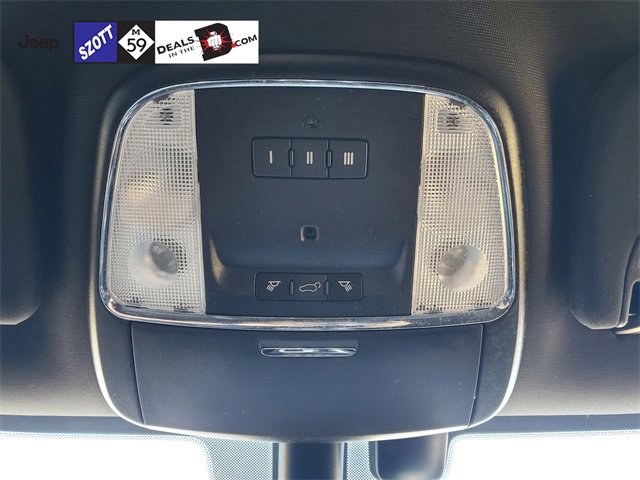 Used 2018 Jeep Grand Cherokee Altitude image 35