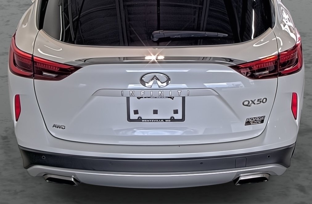Used 2020 INFINITI QX50 Luxe AWD/4WD image 12