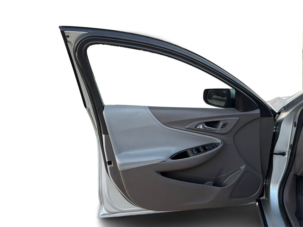 Used 2016 Chevrolet Malibu LT w/ Leather Package image 20