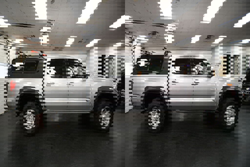 Certified 2019 Toyota Tacoma SR image 8