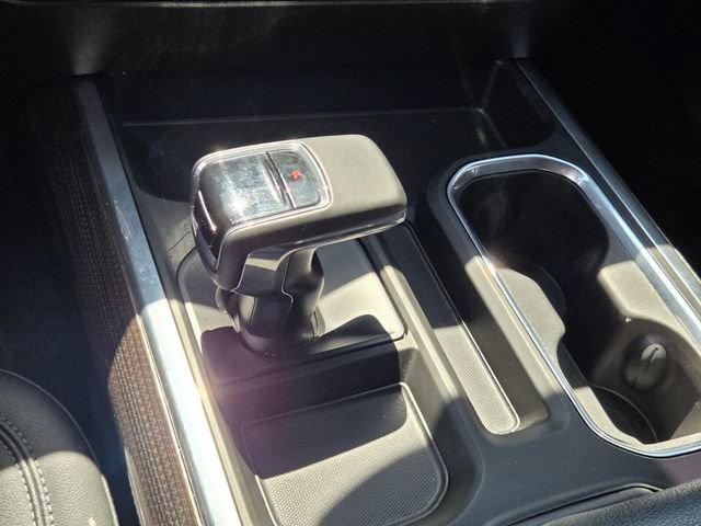 Certified 2025 Chevrolet Silverado 1500 LT AWD/4WD image 21