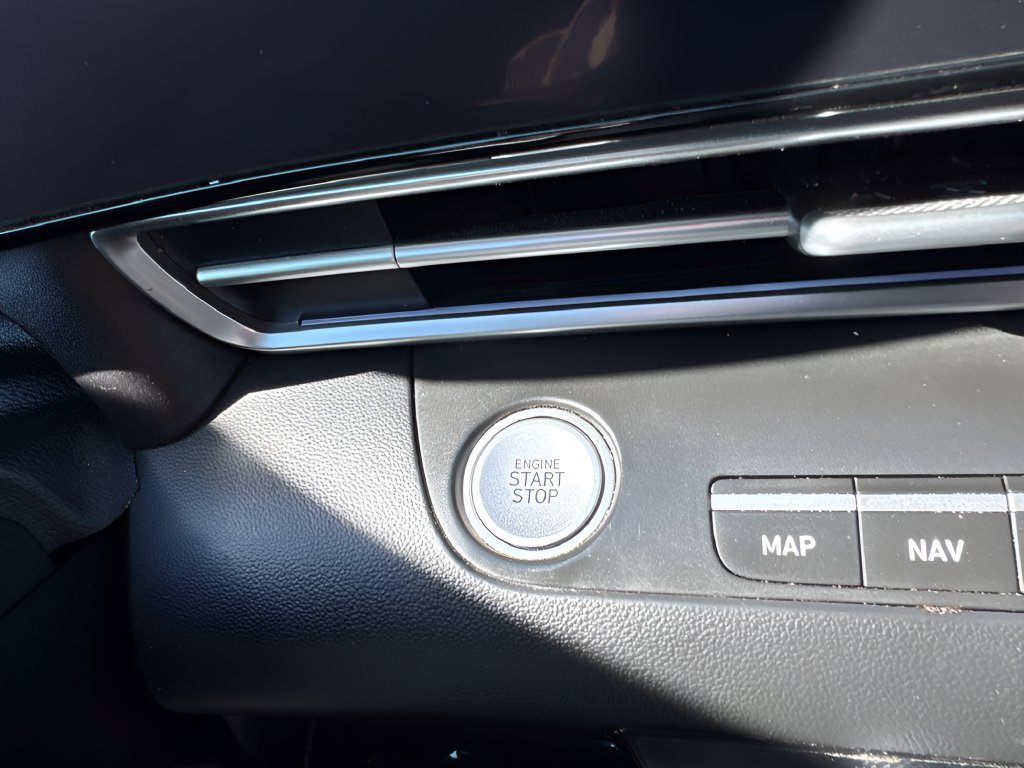 Used 2024 Hyundai Elantra SEL FWD image 15