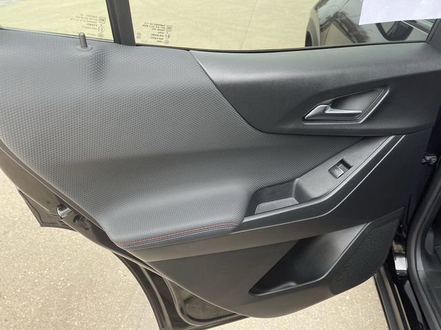 Used 2025 Chevrolet Equinox RS w/ Convenience Package III image 12