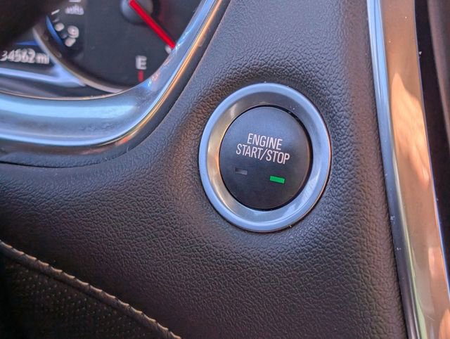 Used 2023 Chevrolet Traverse Premier w/ Redline Edition image 33