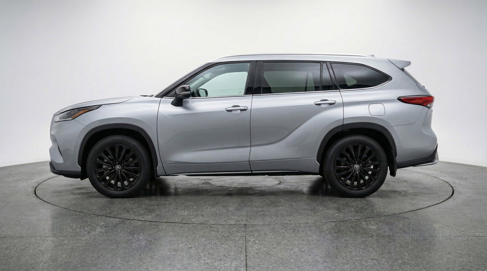 Used 2025 Toyota Highlander XSE image 5