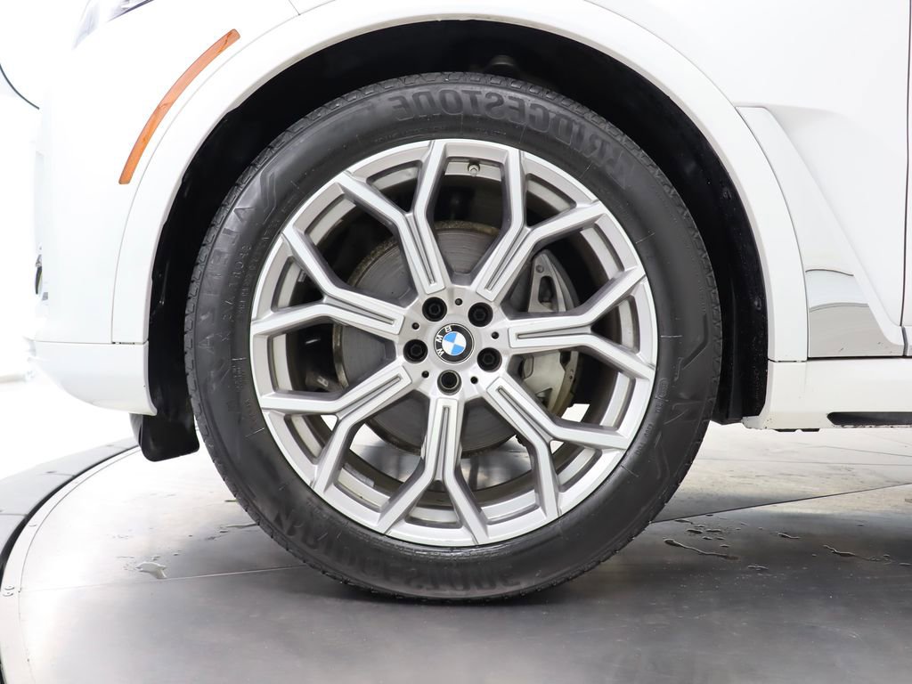 Used 2019 BMW X7 xDrive40i w/ Premium Package AWD/4WD image 53