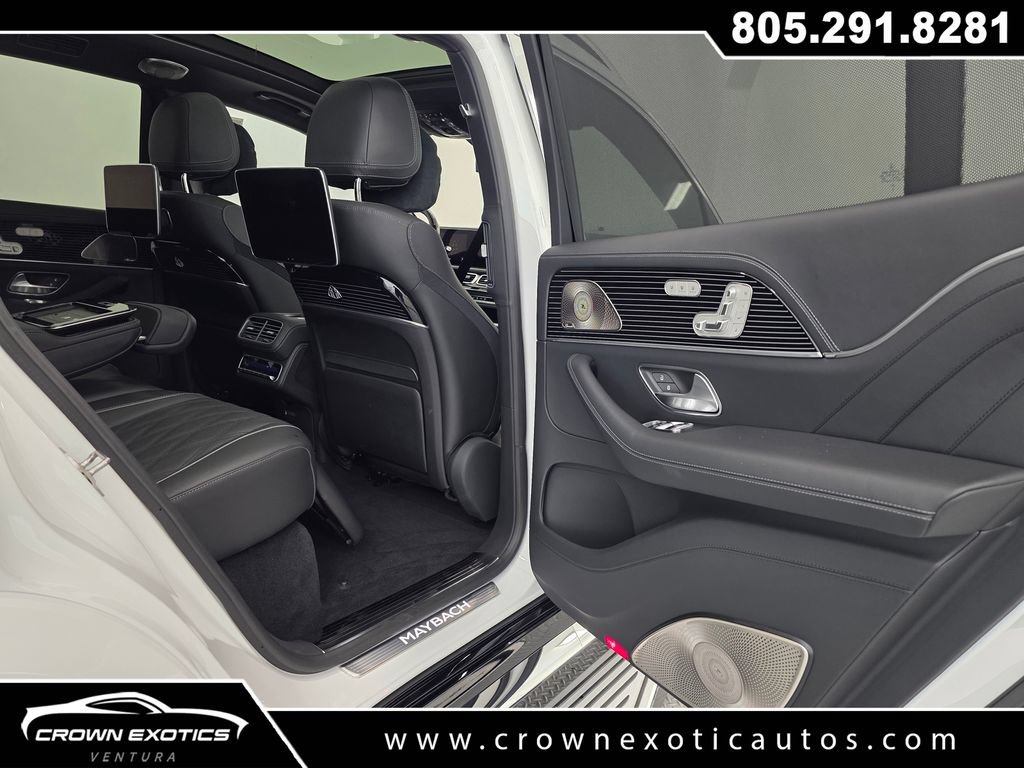 Used 2026 Mercedes-Benz Maybach GLS 600 4MATIC image 19