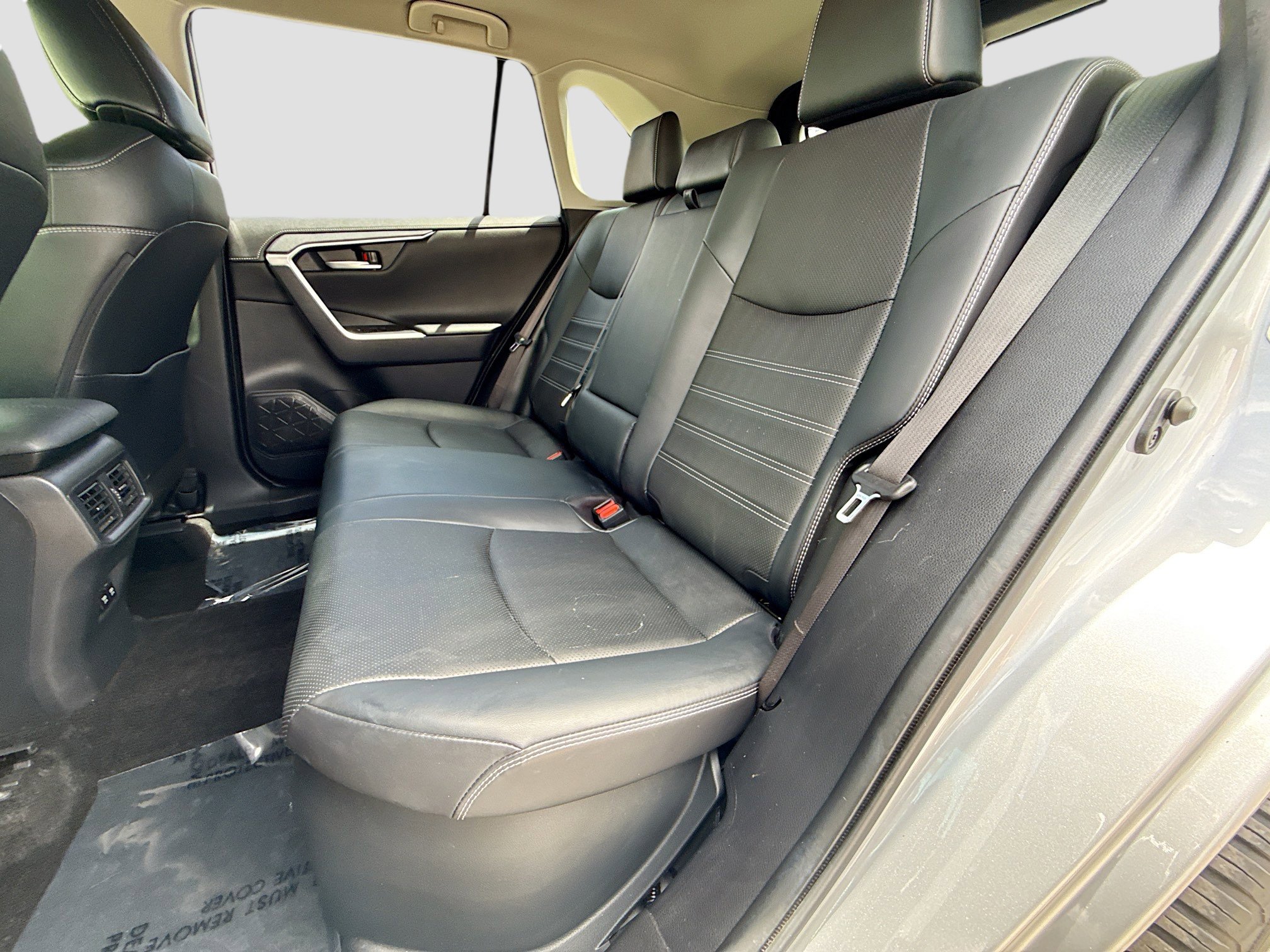 Used 2019 Toyota RAV4 Limited AWD/4WD image 21
