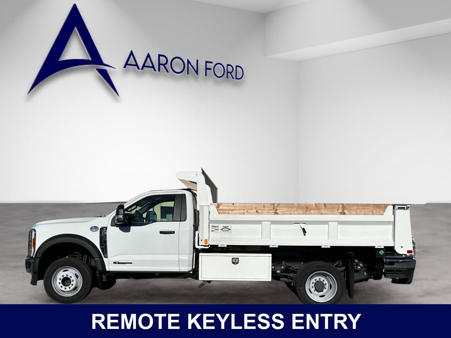 Used 2024 Ford F550 2WD Regular Cab Super Duty w/ XL Chrome Package image 3