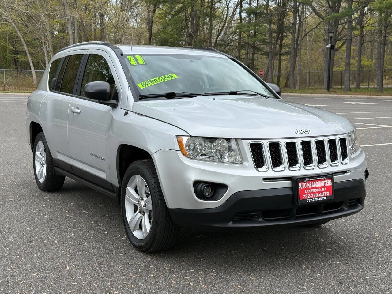 Used 2011 Jeep Compass 2WD image 3
