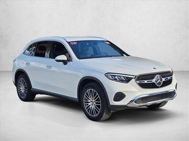 Certified 2026 Mercedes-Benz GLC 300 image 3