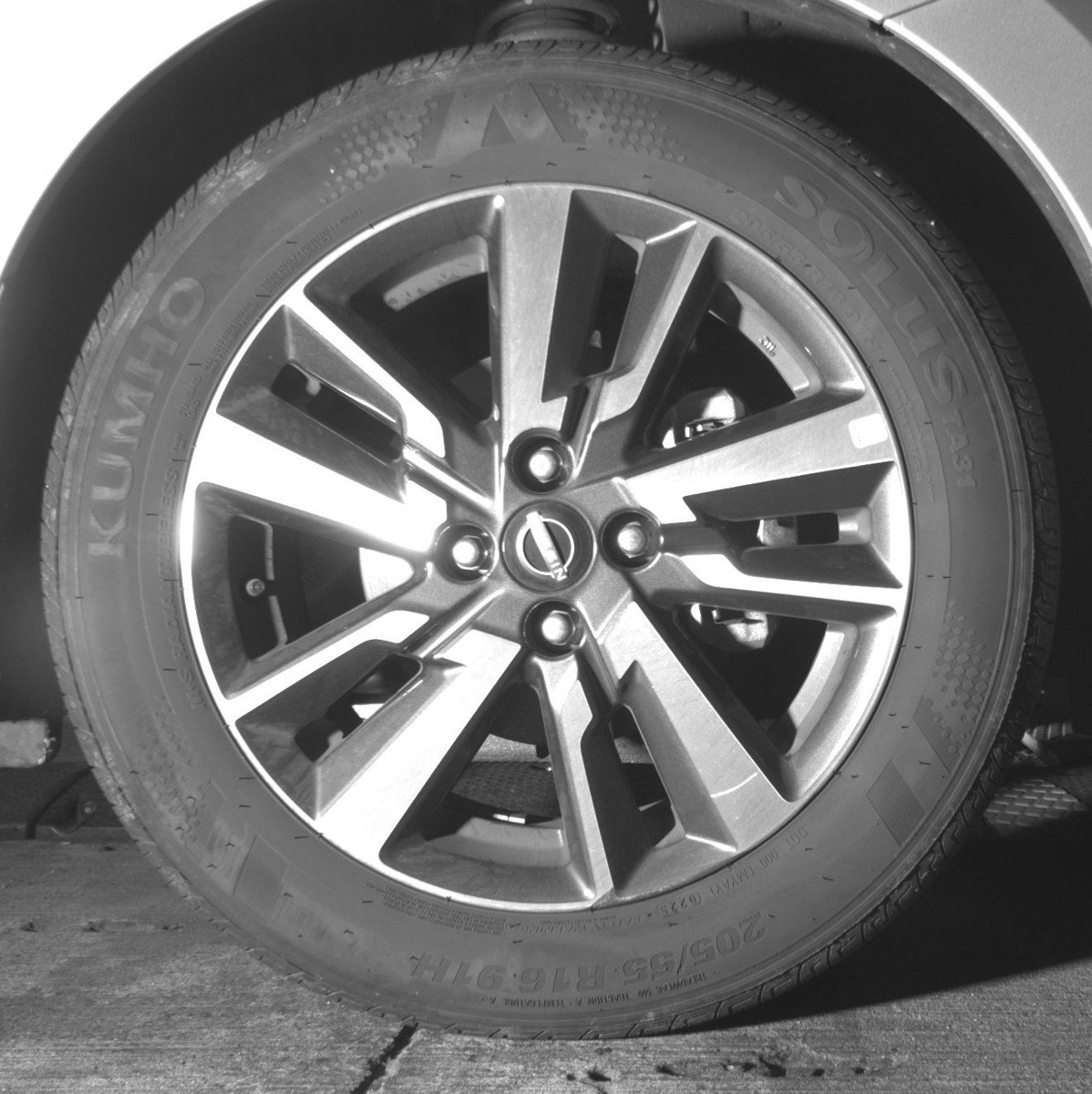 Used 2025 Nissan Versa SV FWD image 13