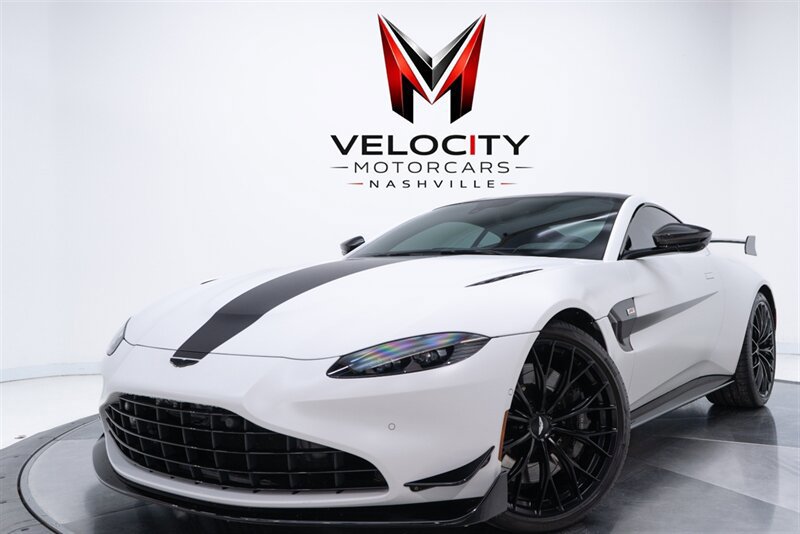 Used 2023 Aston Martin V8 Vantage Coupe RWD image 1