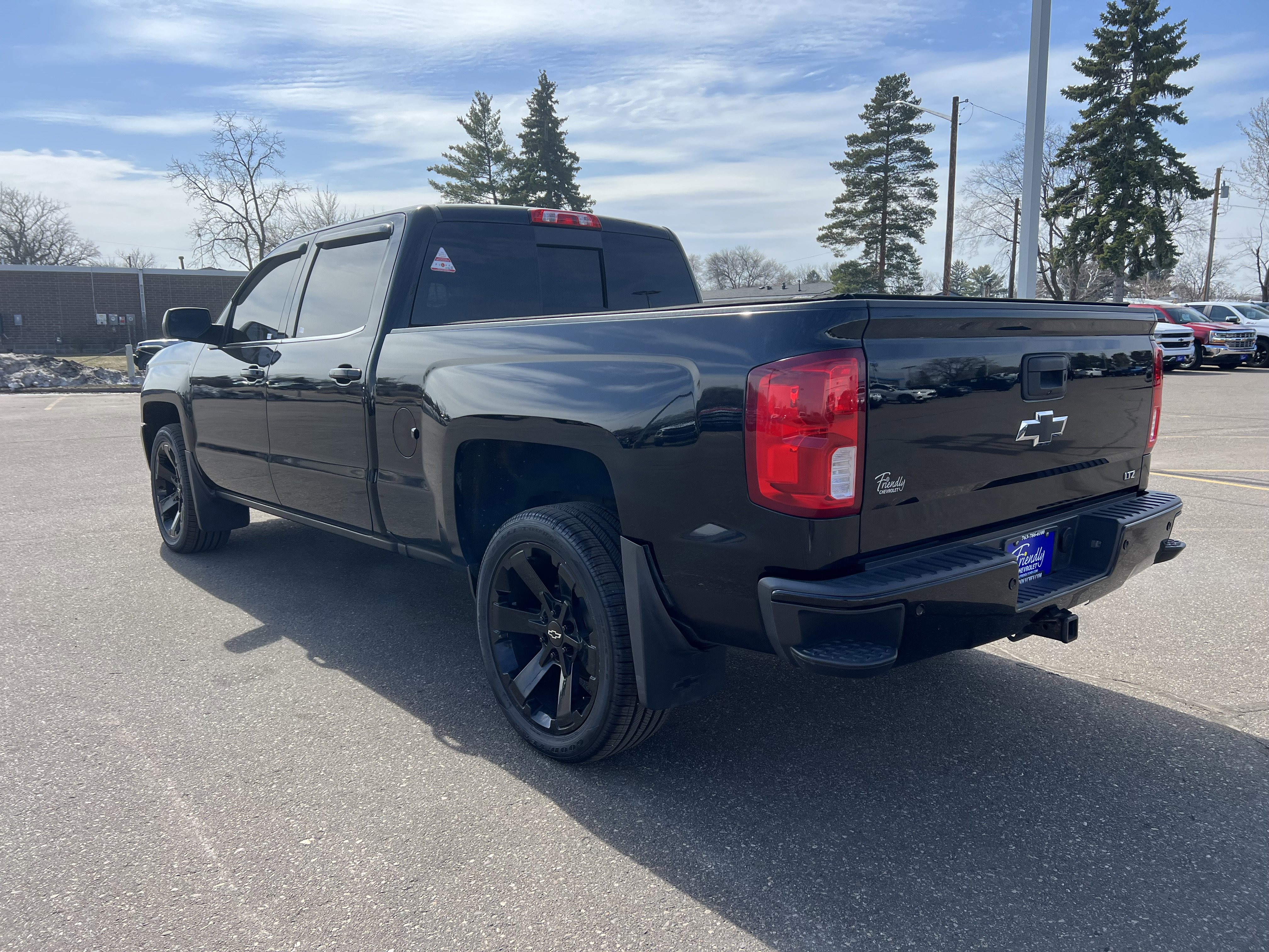 Used 2017 Chevrolet Silverado 1500 LTZ Z71 w/ LTZ Plus Package image 6