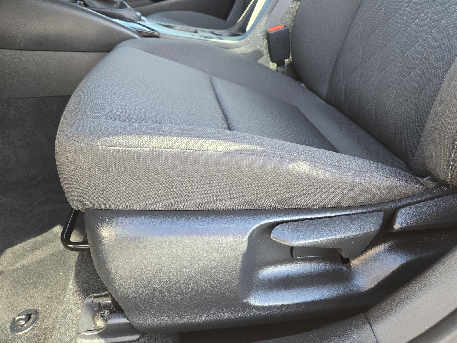 Used 2024 Toyota Corolla LE image 23