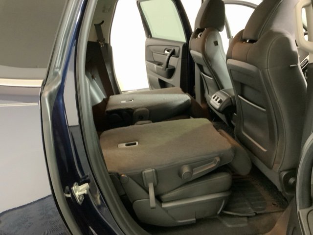 Used 2017 Chevrolet Traverse LT image 34