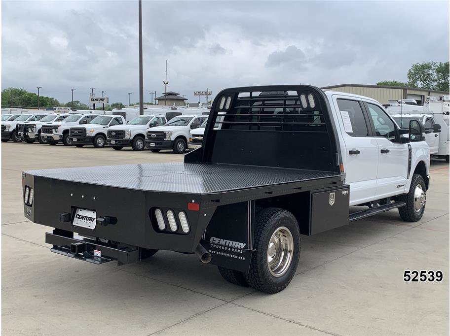 Used 2024 Ford F350 XL w/ XL Chrome Package AWD/4WD image 2