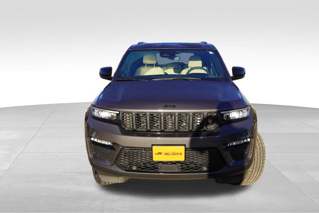 Certified 2025 Jeep Grand Cherokee Limited w/ Luxury Tech Group II AWD/4WD image 12