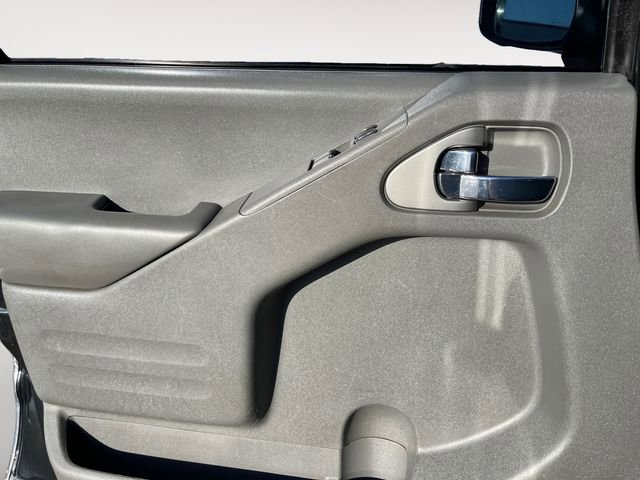 Used 2021 Nissan Frontier S w/ S Utility Package RWD image 23