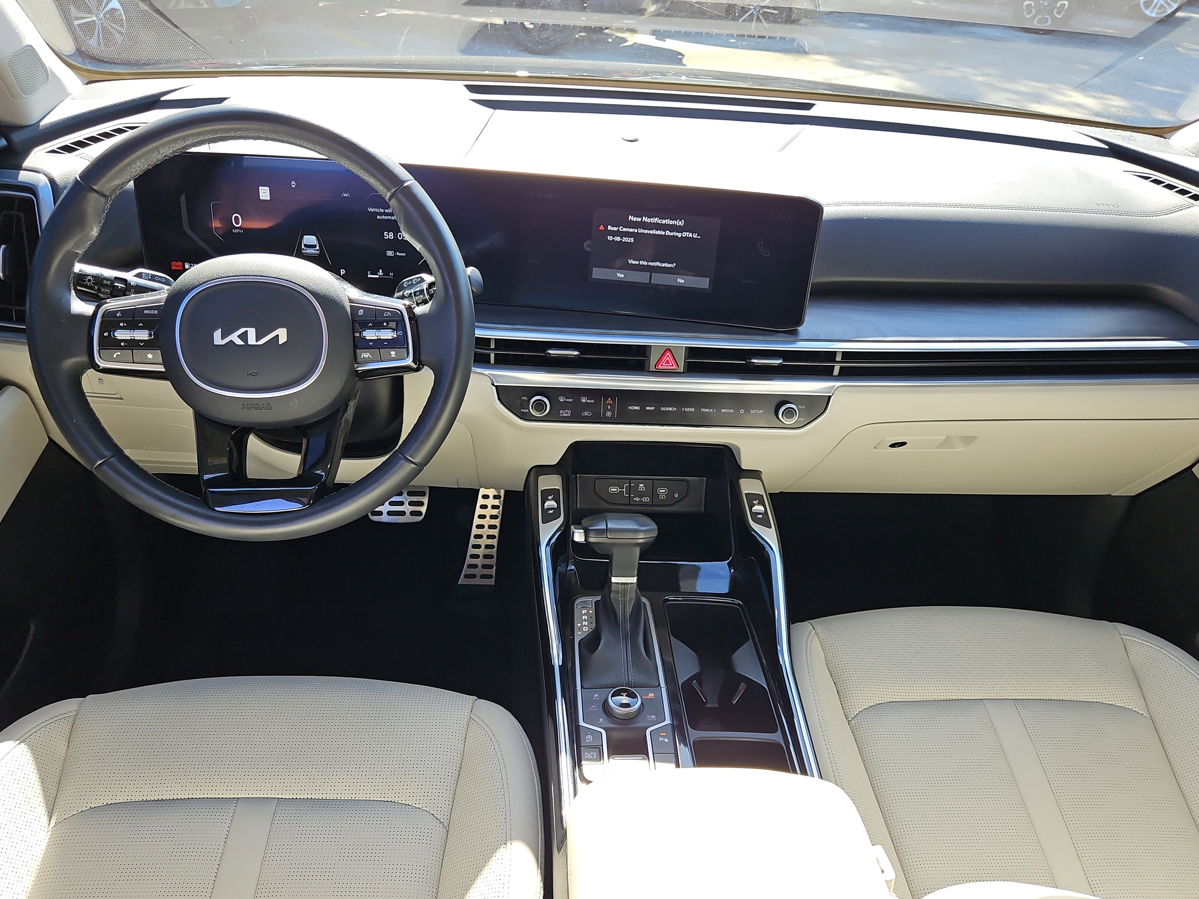 Used 2024 Kia Sorento SX image 8