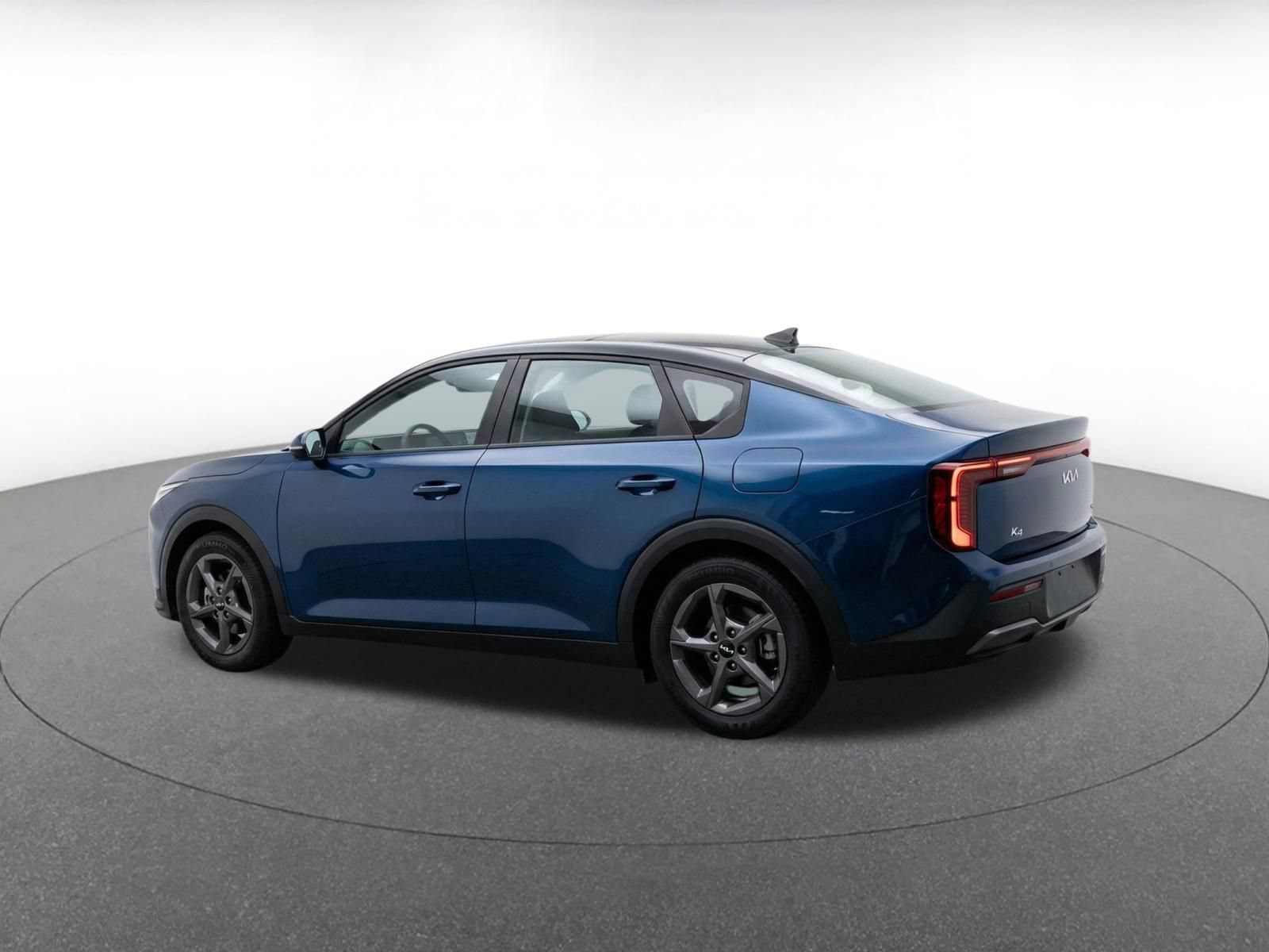 Used 2026 Kia K4 FWD image 7