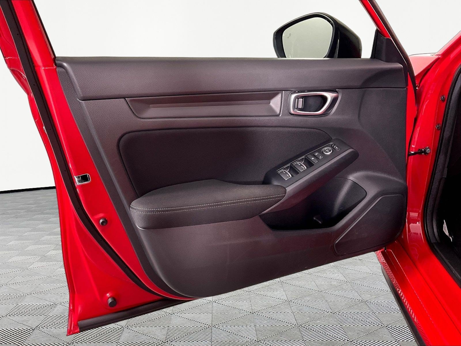 Used 2025 Honda Civic Sport image 19
