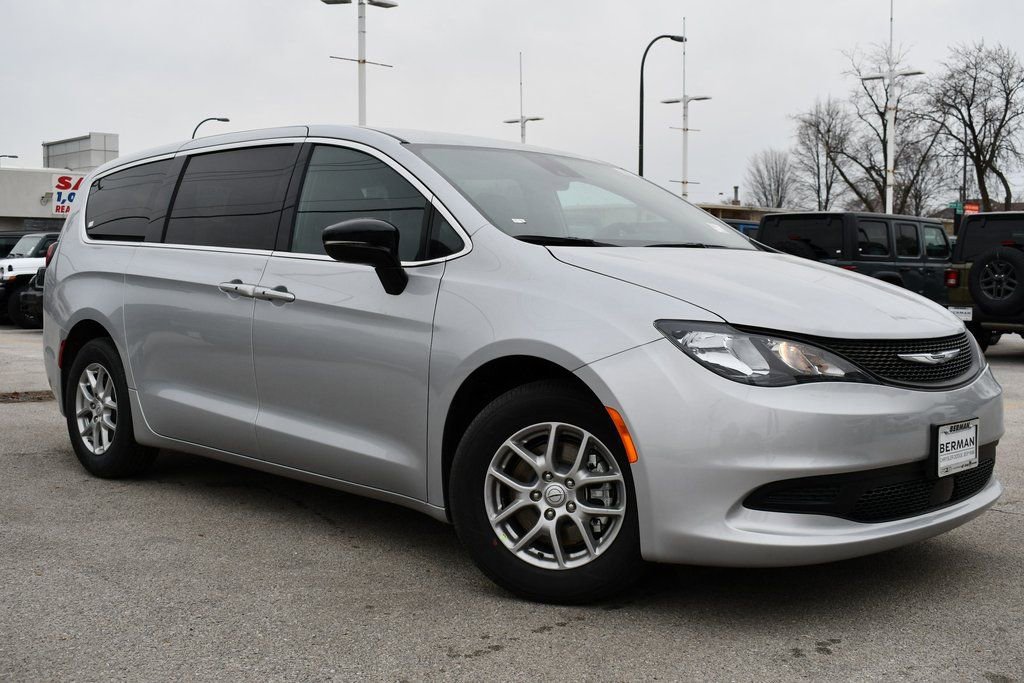 New 2026 Chrysler Voyager LX